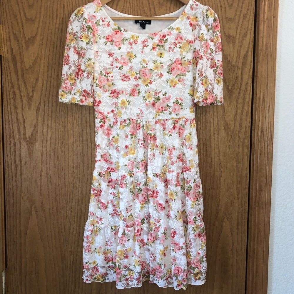 Beautiful Lace Spring Dress